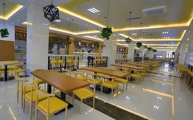 味莱客餐饮管理 专业承包工厂、工地、学校饭堂，打造放心食堂